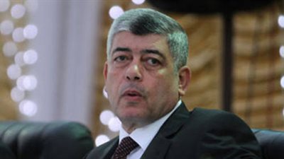 وزير الداخلية السابق يهرب لـ«شرم الشيخ» لقضاء إجازة «الكريسماس»