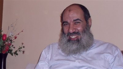 صبى فى مدرسة الحب