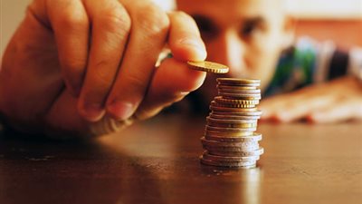 «الاقتصادية الإفريقية»: 8.2% زيادة في رواتب موظفي مصر خلال 2017