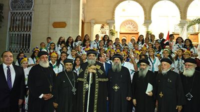 «2017 عام الأزمات».. صعوبات تحدد مصير تواضروس في الكاتدرائية