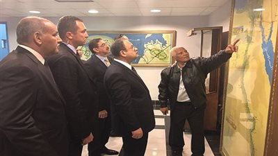 بعد افتتاح مؤتمر الشباب.. «عبد الغفار» يتفقد الخدمات الأمنية بـ«السد العالي»