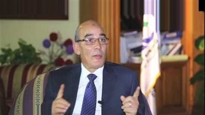 ننشر السيرة الذاتية لـ