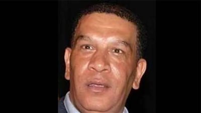 محمد شرف يُصارع المرض.. ونقابة «الممثلين» تتخذ قرارًا عاجلًا