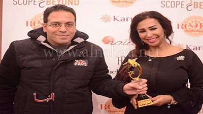 بالصور.. أول ظهور لـ«شاهيناز» بعد خلع الحجاب بـ6 أكتوبر