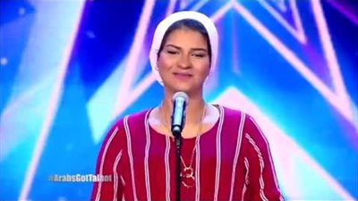 بالفيديو والصور.. إيمان مصطفى تضع مولودتها بعد تسجيل حلقتها في 