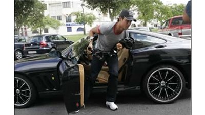 بالصور.. أغلى 10 سيارات لدى كريستيانو رونالدو