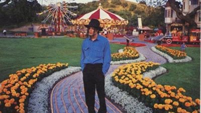 مزرعة مايكل جاكسون تعرض للبيع حاليًا !