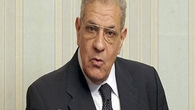 محلب يلتقى وزير الإسكان لمتابعة إنشاء العاصمة الجديدة