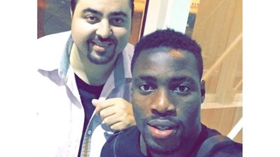 صورة ايفونا في طريقه للقاهرة