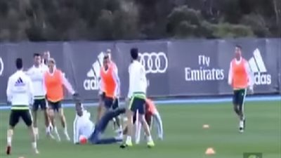 بالفيديو ..خيسي رودريجيز يتلاعب بـ كريستيانو رونالدو