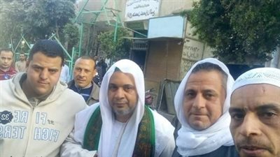 سائق «توك توك» يدعي أنه «ابن النبي» يهدد بإشعال فتنة كبرى في الغربية