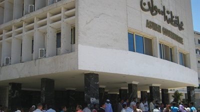 إجراءات صحية مشددة على الموانىء والمطارات بأسوان