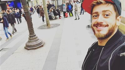 بالفيديو والصور.. هذا ما فعله سعد لمجرد بعد الإفراج عنه