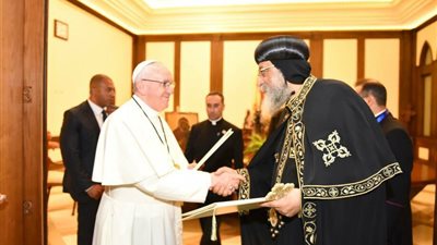 تعرف على «سر المعمودية» بعد اتفاق «تواضروس» وبابا الفاتيكان على إعادته