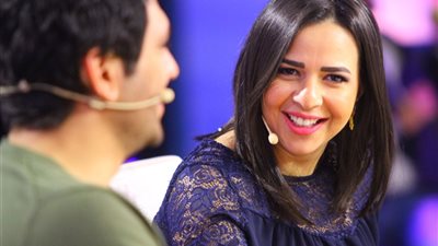 أول تعليق من حسن الرداد على مرض زوجته إيمي سمير غانم