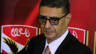 ضغوط «حاشية طاهر» لتعيين ابن الأهلي «العاق» بدلًا من «البدري»