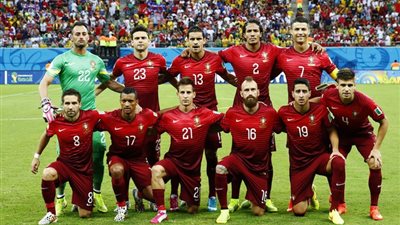 بالصورة.. منتخب البرتغال يختتم مرانه قبل موقعة تشيلي بكأس القارات