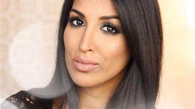 خبيرة تجميل تكشف عن خلطة سحرية لتطويل الشعر بفترة قصيرة