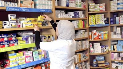 «برلماني»: لا أحد يستطيع رفع أسعار الأدوية لهذا السبب 