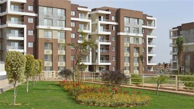 بدء تسليم وحدات الإسكان المتوسط 