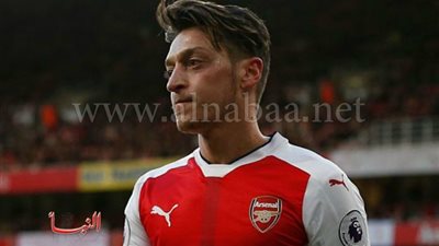 أوزيل يضع شرط ًاغريبًا لتمديد عقده مع آرسنال!