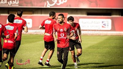 لاعب خطير يواصل التأهيل في تدريبات الأهلي 