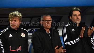 كوبر يكلف جهازه المعاون بمراقبة منافسي الفراعنة في كأس العالم