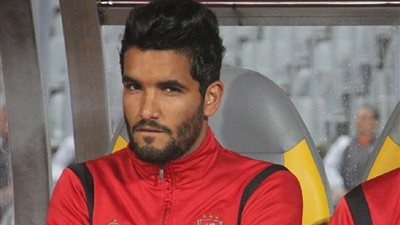 الأهلي يتخلص من صالح جمعة وعمرو بركات وحسين السيد