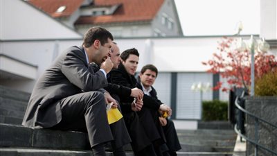 احترس من الجلوس لفترات طويلة لهذا السبب!