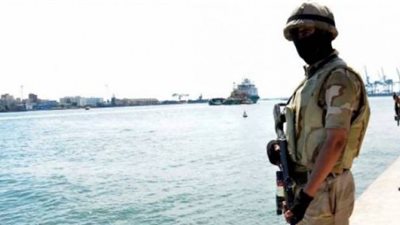 لقاءات حصرية مع جنود يشاركون في تأمين المجرى الملاحي لـ«قناة السويس»