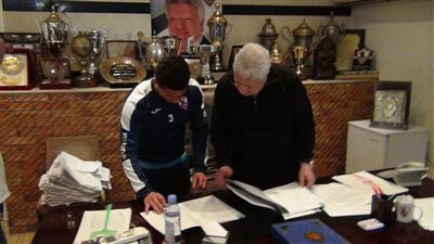 رسميا .. طارق حامد يجدد للزمالك 3 مواسم 