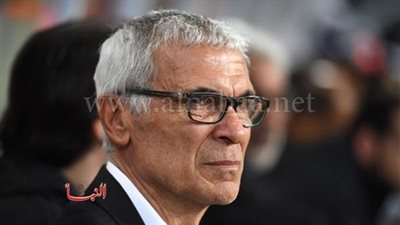 اتحاد الكرة يوافق على ضم مدرب جديد لـ«كوبر» قبل مونديال روسيا!