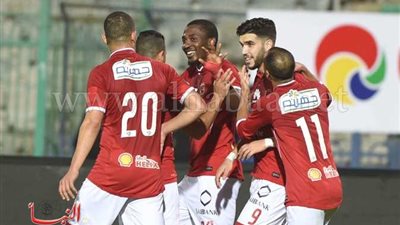 كوبر يفاضل بين ثنائي أهلاوي خطير لضمه لمعسكرالفراعنة بسويسرا