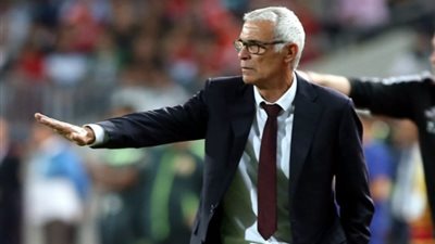 كوبر يؤجل إعلان قائمة محليين الفراعنة لوديتي البرتغال واليونان ! 