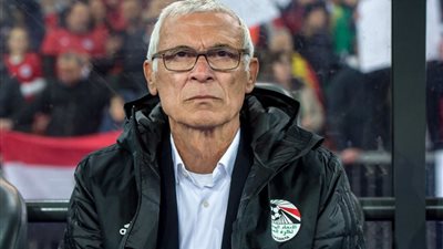 إصابة كوبر قبل عودة المنتخب الوطني من سويسرا