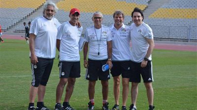 سقوط 3 لاعبين من حسابات كوبر.. وحمدي وجمعة ومحارب على رادار المنتخب