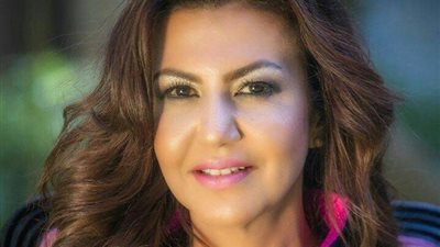 على مسئولية الدكتورة سها عيد: «6» أحضان فى اليوم تكفى لعلاج مرض «الاكتئاب»