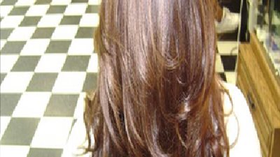 بالفيديو.. خلطة مجربة لـ«تطويل الشعر» خلال أيام