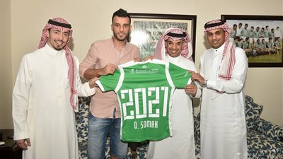 صورة.. الأهلي السعودي ينسف صفقة الأهلي المصري مع هداف سوريا