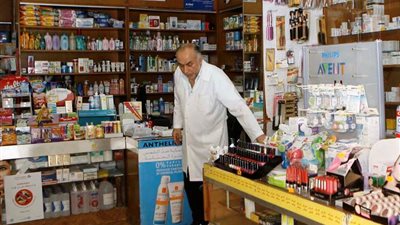 وزير قطاع الأعمال يكشف حقيقة بيع وخصخصة شركات الأدوية