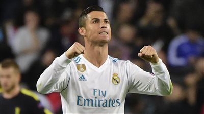 مهاجم بايرن ميونيخ يحذر بشدة من خطورة الدون!