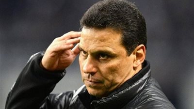 الأهلي يوضح حقيقة رحيل البدري بعد الهزيمة من الزمالك 