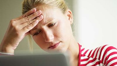 كيف تؤثر بيئة العمل السيئة على 