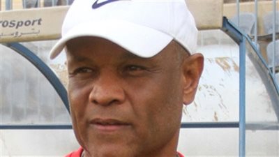 اتجاه لاستمرار خالد متولي في تدريب إنبي بالموسم الجديد