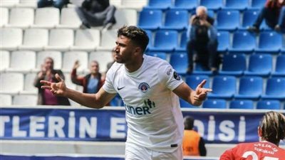 مفاجأة كبيرة.. إدارة قاسم باشا ترفض بيع تريزيجيه قبل مونديال روسيا!