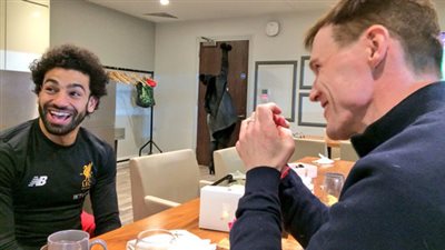 رد فعل السفير البريطاني بعد إصابة محمدصلاح