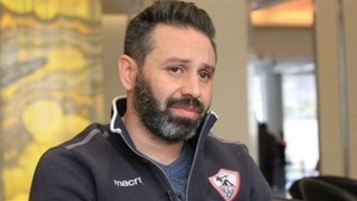 حازم إمام يكشف الموقف من تجديد عقد كوبر