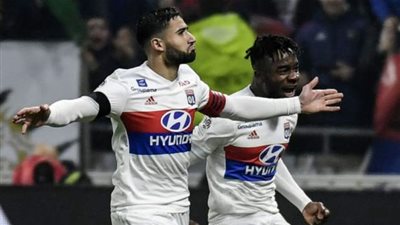  ليون يوافق على بيع نبيل فقير لصالح ليفربول.. ولكن بشرط!