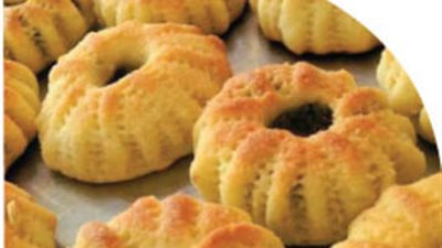 بالفيديو .. طريقة عمل  « معمول التمر والفستق » لـ « عيد الفطر »