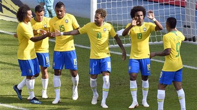 هذا اللاعب قائداً لمنتخب البرازيل في موقعة سويسرا بمونديال روسيا